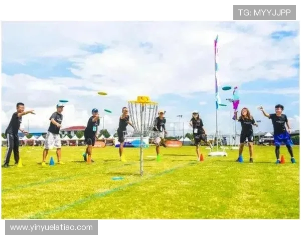 西安飞盘队在极限运动嘉年华中的灵活性表现引发热议与赞赏