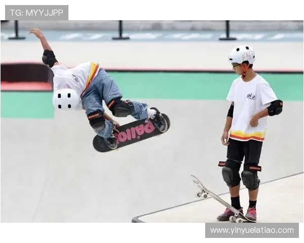 重庆滑板队以65分领跑滑板精英赛积分榜展现强劲实力