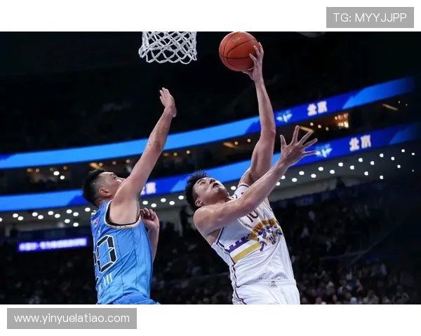 北京北控与新疆精彩对决全场录像回放分析及精彩瞬间集锦 北京北控与新疆精彩对决全场录像回放分析及精彩瞬间集锦