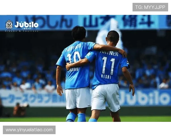 崎航海与山形山神的激烈对决展现足球魅力与团队精神的巅峰之战 崎航海与山形山神的激烈对决展现足球魅力与团队精神的巅峰之战